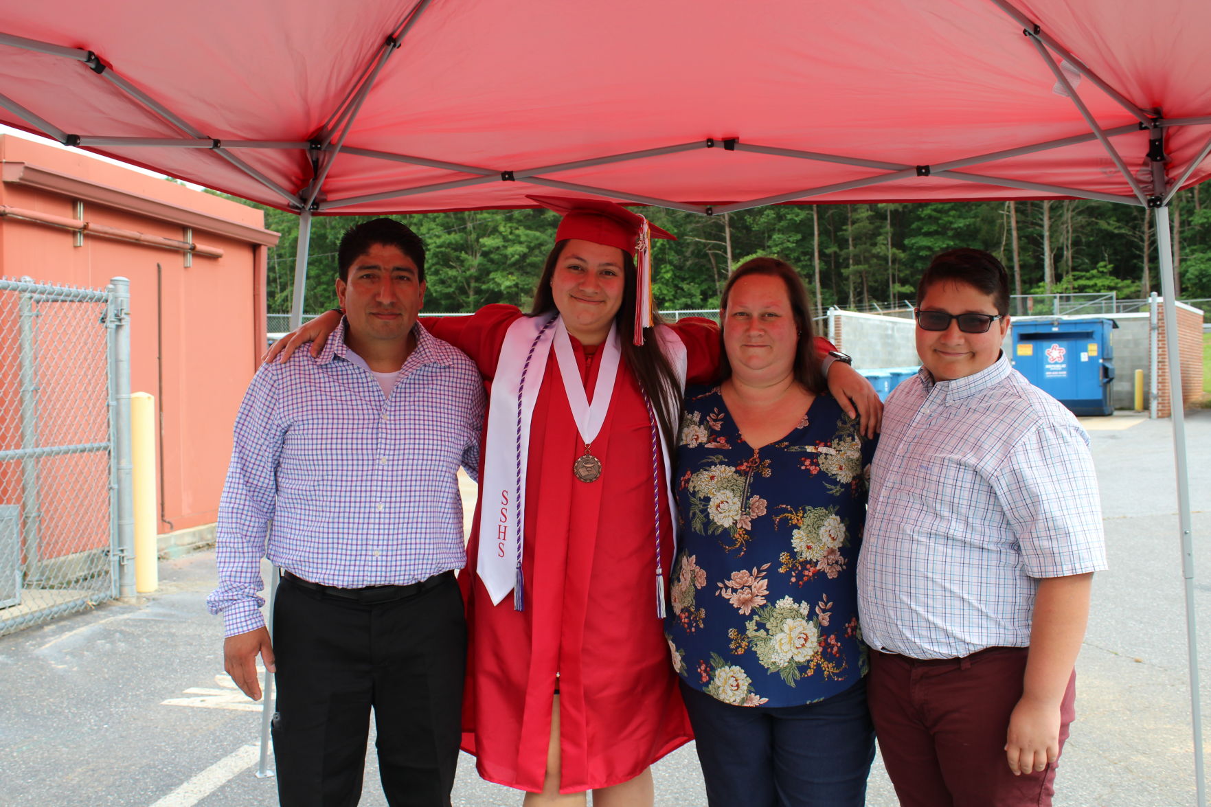 St. Stephens 2020 graduation part 1 (24).JPG